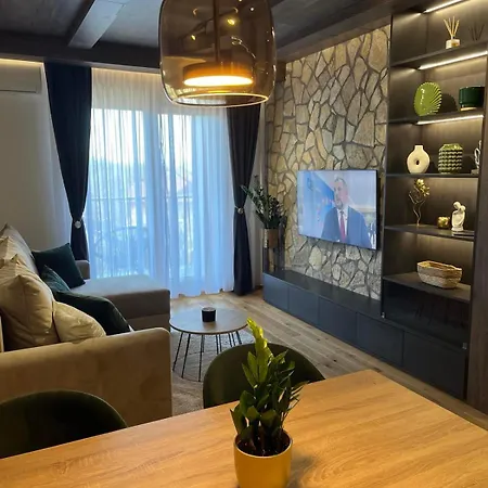 Queen 735 Apartment Zlatibor