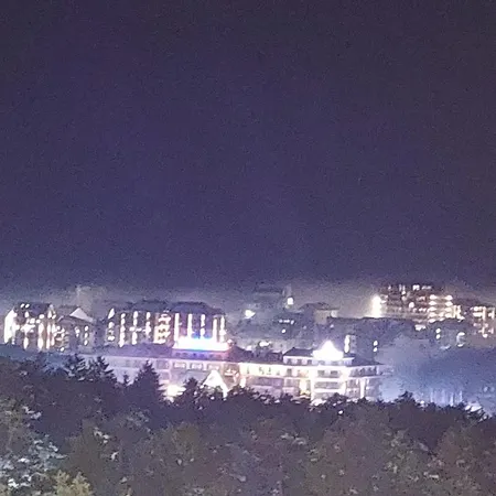 Queen 735 아파트 즐라티보