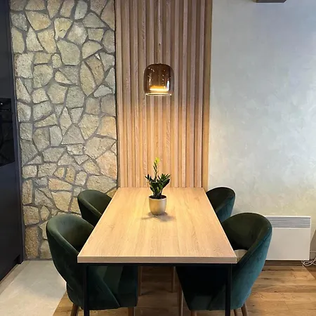 Queen 735 Apartment Zlatibor