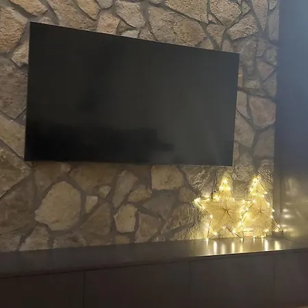 Queen 735 아파트 즐라티보